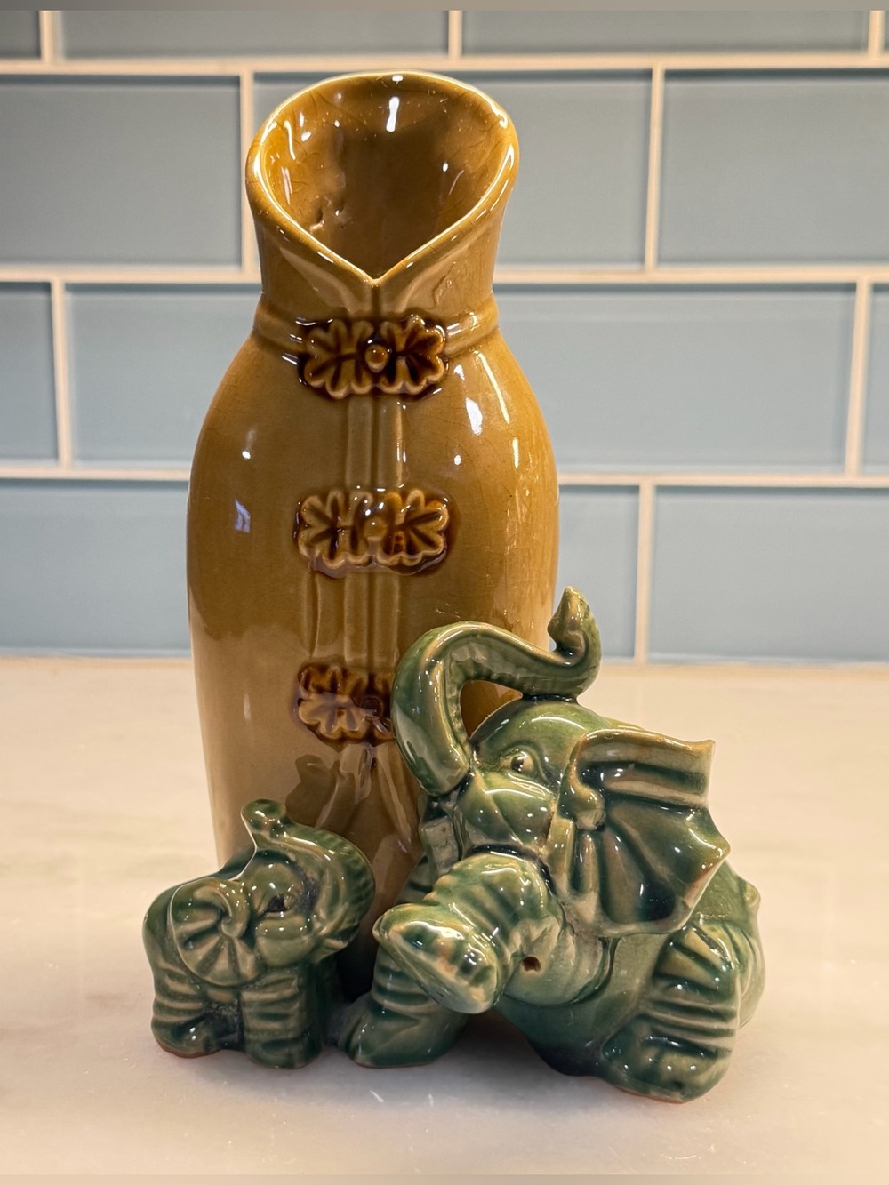 Ceramic Elephant Family Pitcher Vase Green Brown Glazed Pottery Figurine 8"